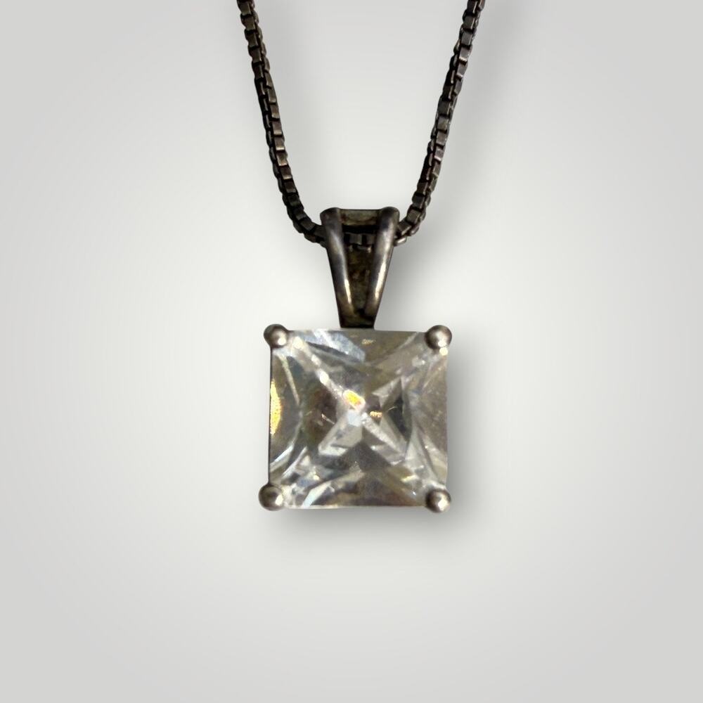 Sterling Silver 925 Princess Cut CZ Pendant Necklace 18” Chain - Picture 2 of 8